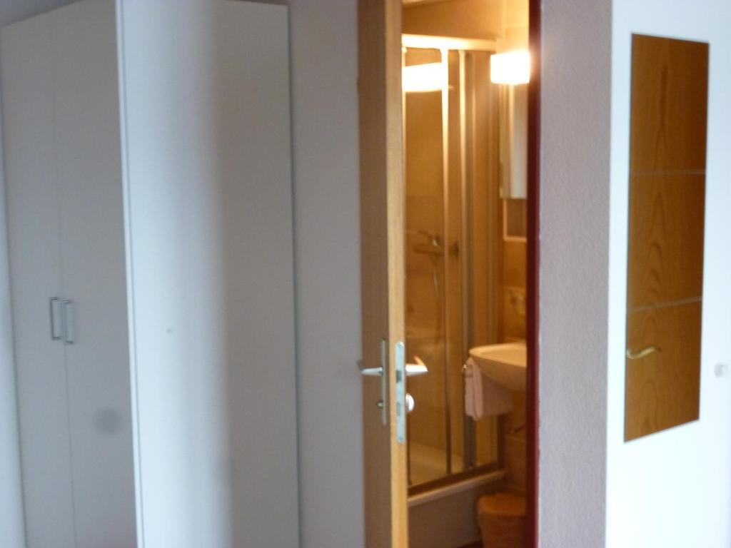 Gasthaus Engel Sachseln Room photo