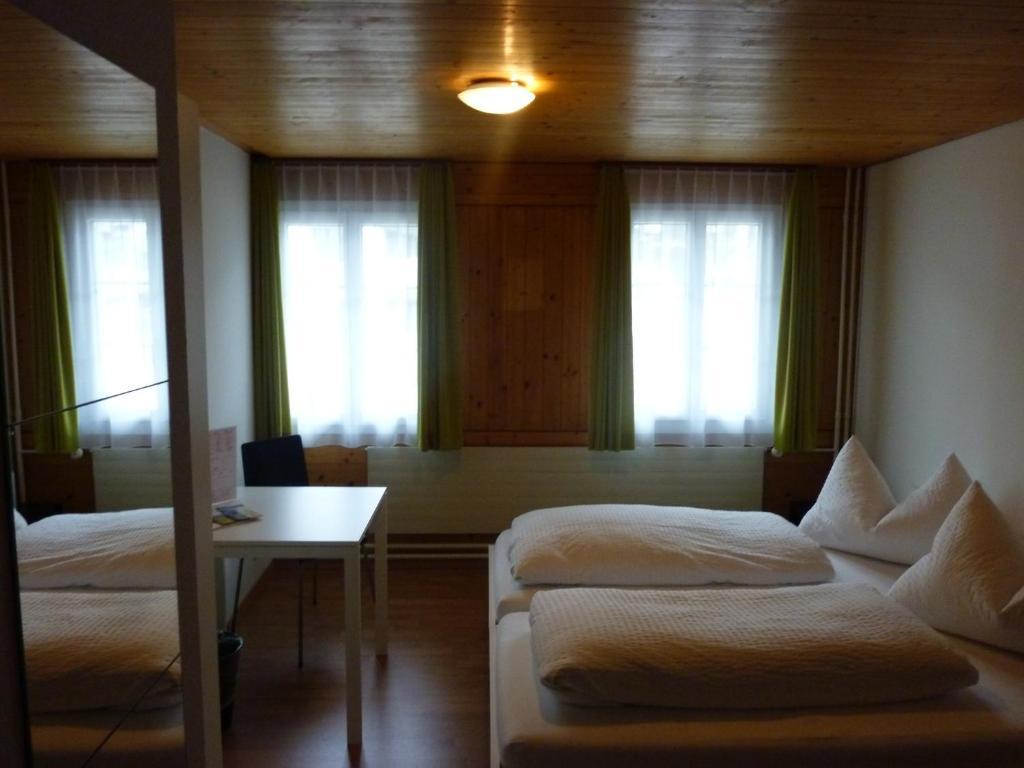 Gasthaus Engel Sachseln Room photo